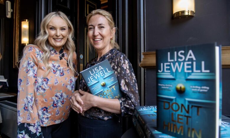 Best-selling novelist launches latest thriller at two sold-out Glasgow events Best-selling novelist launches latest thriller at two sold-out Glasgow events